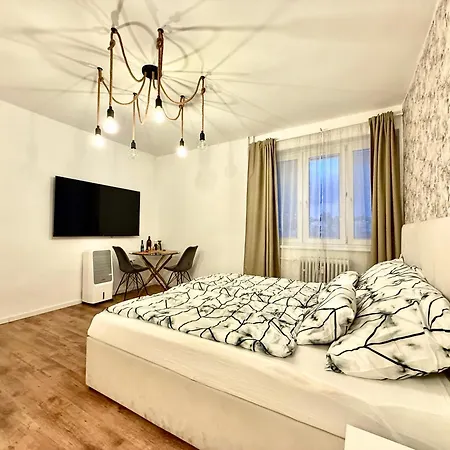 Daire The Hill - Free Parking & Walk To Old Town *