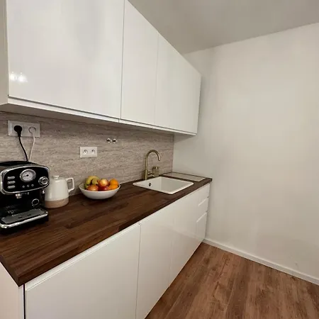 The Hill - Free Parking & Walk To Old Town