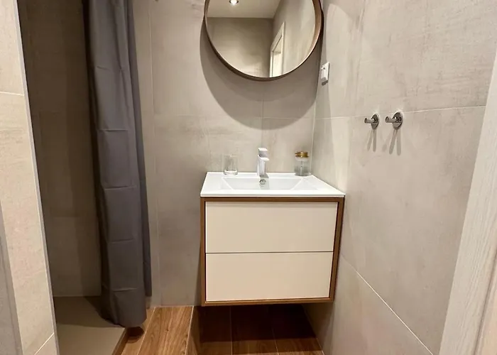 The Hill - Free Parking & Walk To Old Town Appartement Bratislava