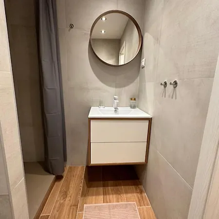 The Hill - Free Parking & Walk To Old Town Appartement Bratislava